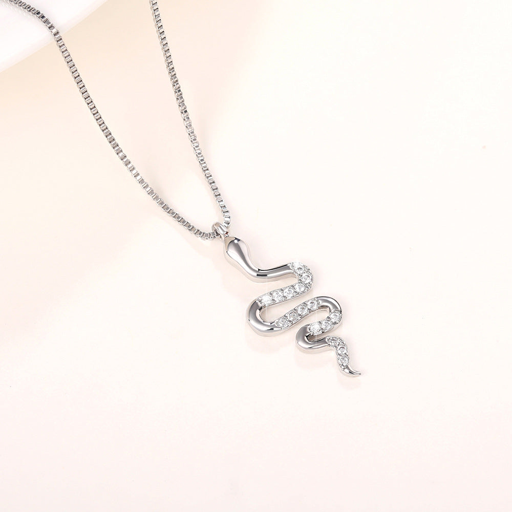 Star Snake Necklace