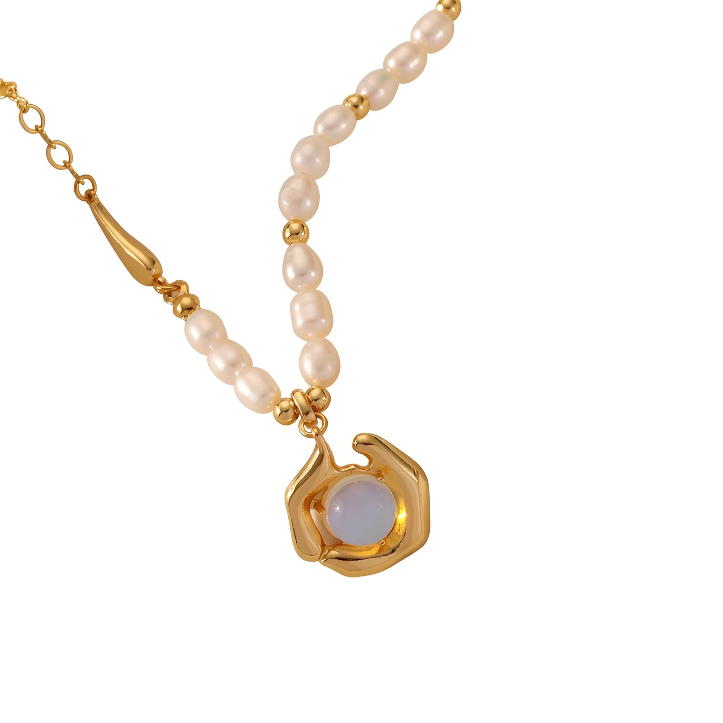 Freshwater Necklace