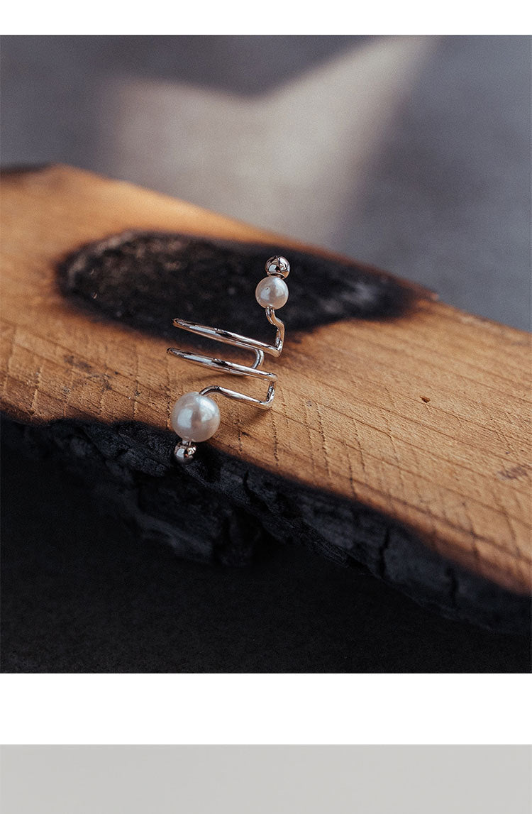 Tornado Pearl Earrings