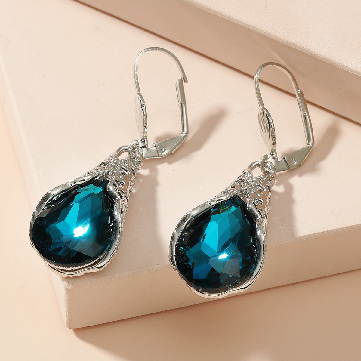 Water Drop Blue Retro Earring