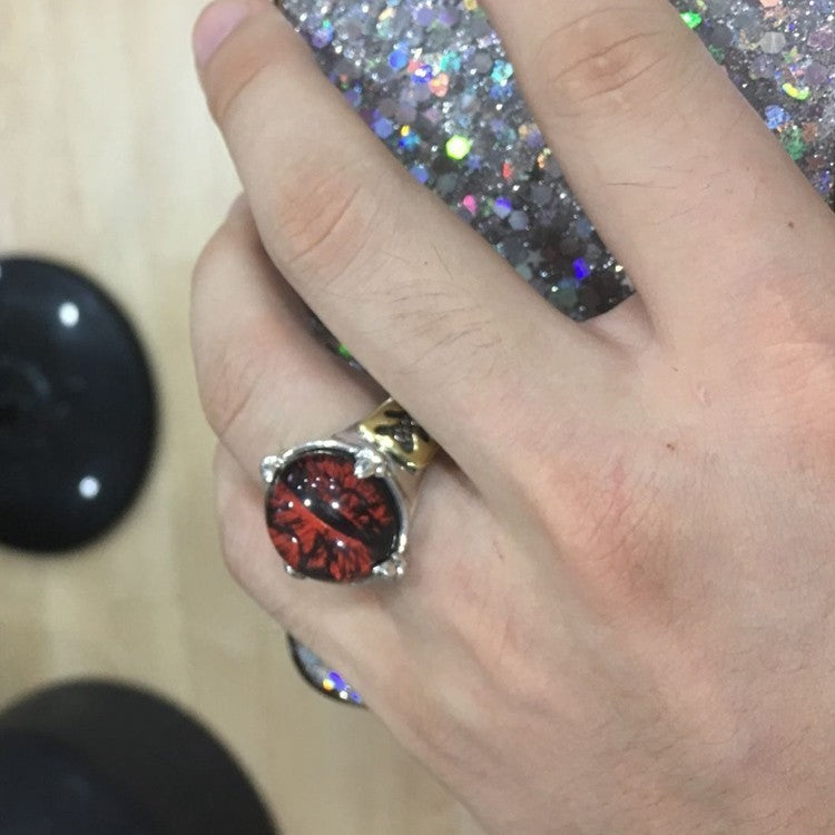 Split Eyes Dominee Ring