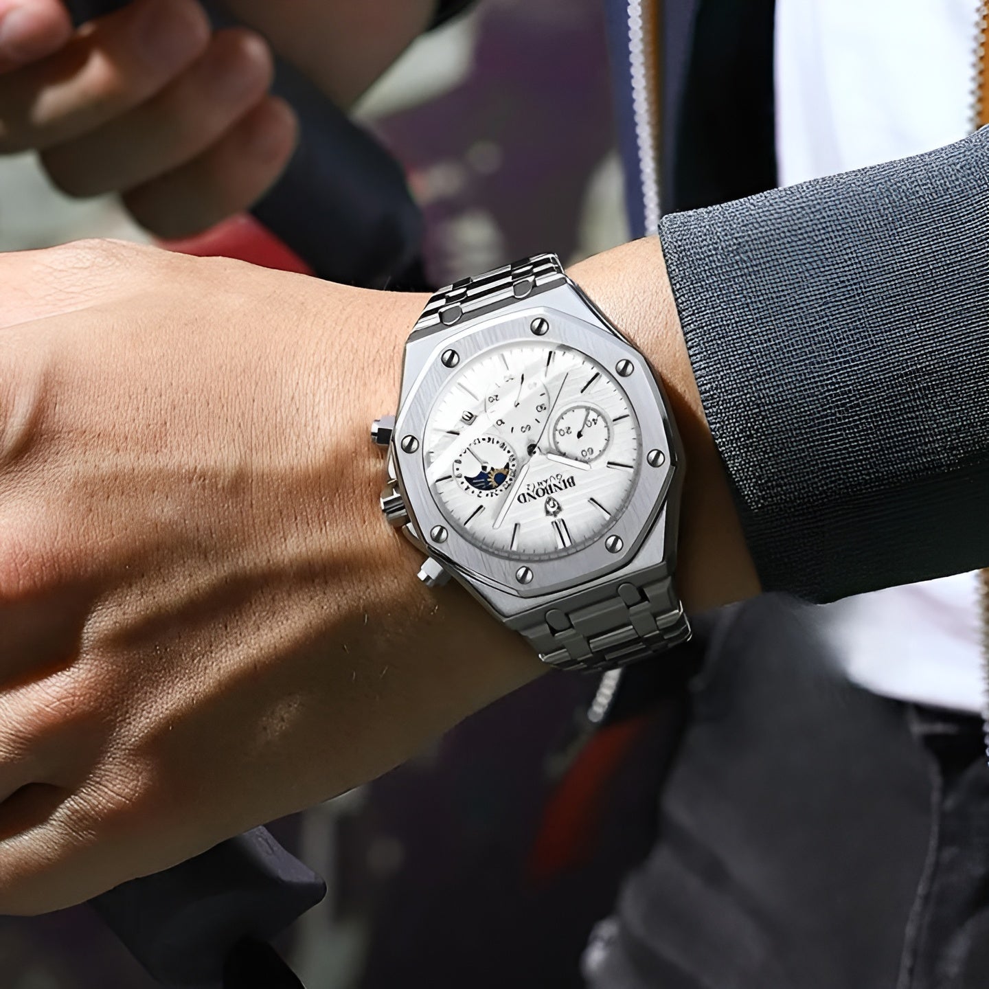 BinBond B0106 Chronograph